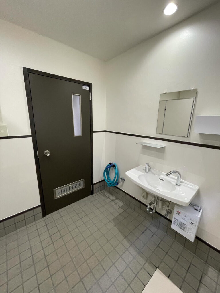 工場トイレ設置リフォーム